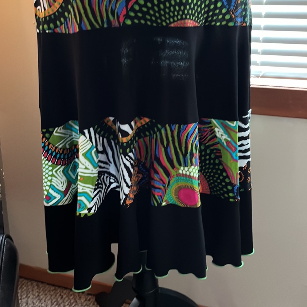 FRESH IN!! JOSEPH RIBKOFF- Bold & Bright Tank Dress - Picture 3 of 7